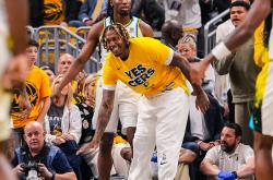 开云下载-关于步行者队球员互助备战团结一心磨炼实力迎接新赛季的信息