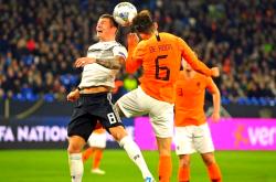 开云官方app入口-欧洲杯预选赛激战再度上演：胜者凯旋的简单介绍