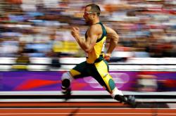 开云在线直播-坎特式爆发点燃圣保罗之夜，那不勒斯争冠战中的雷恩奇迹