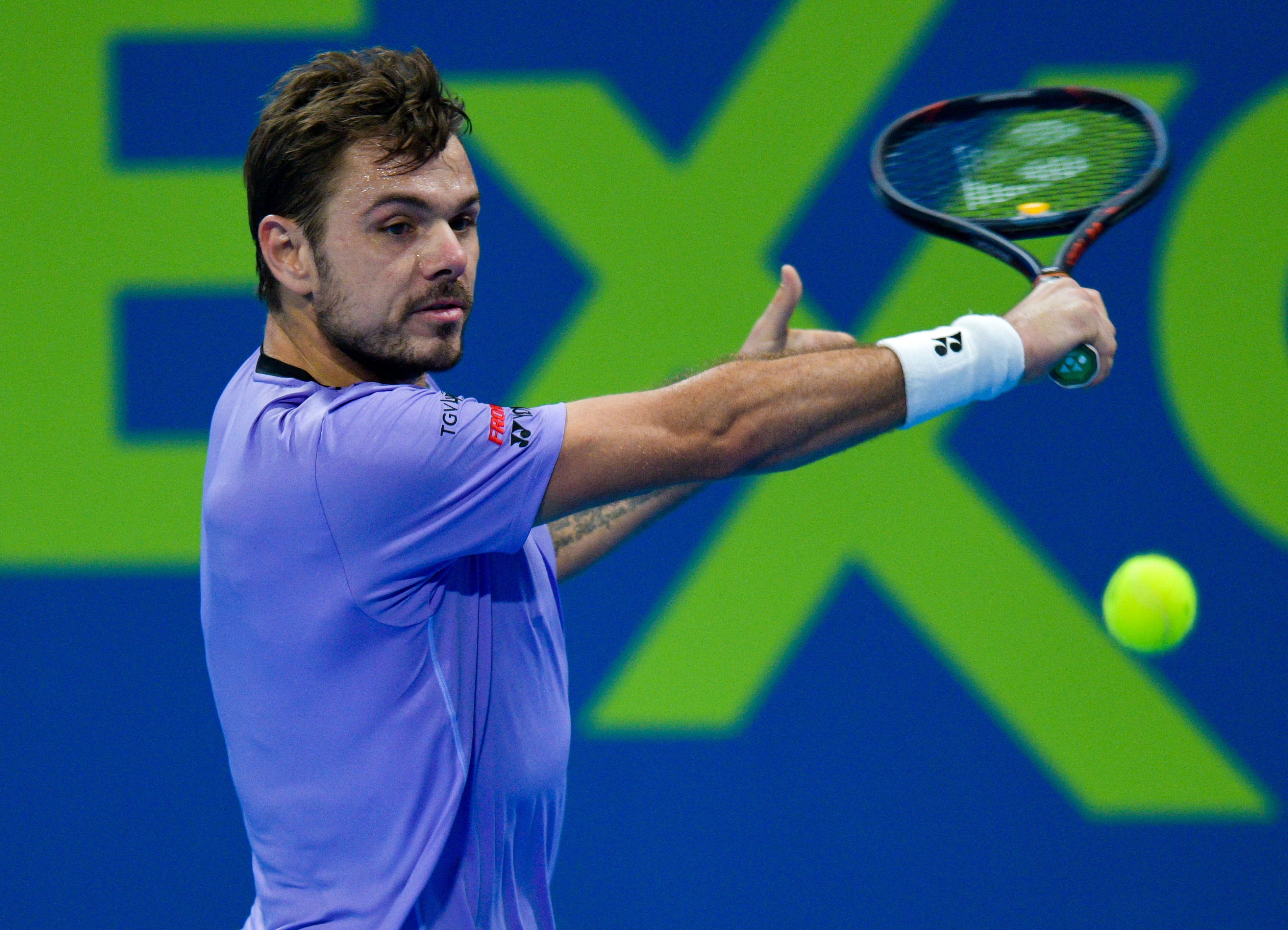 意大利网球队强势英国网球队，瓦林卡统治全场