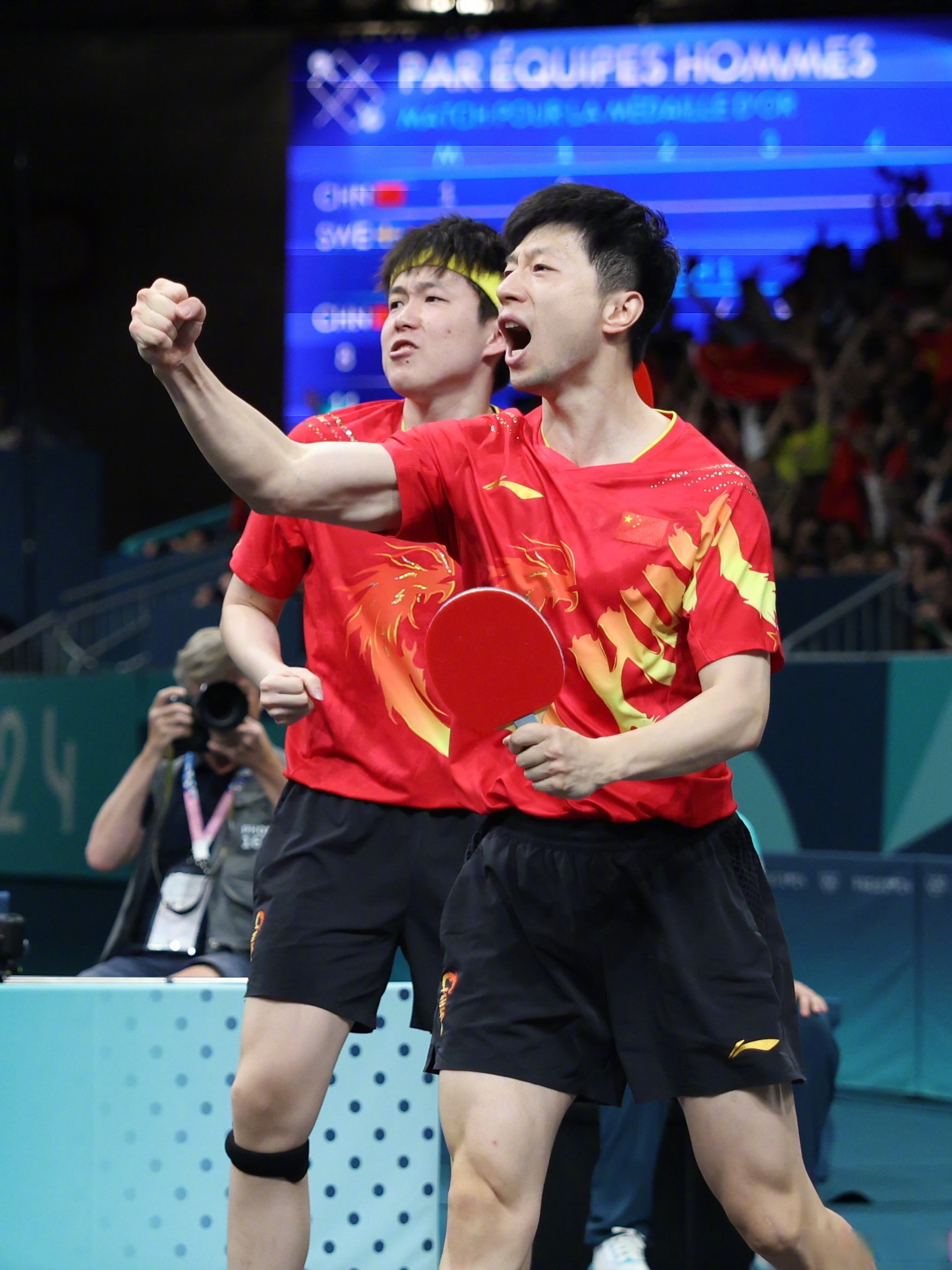 包含波兰乒乓球队鏖战中国乒乓球队，马龙关键制胜的词条