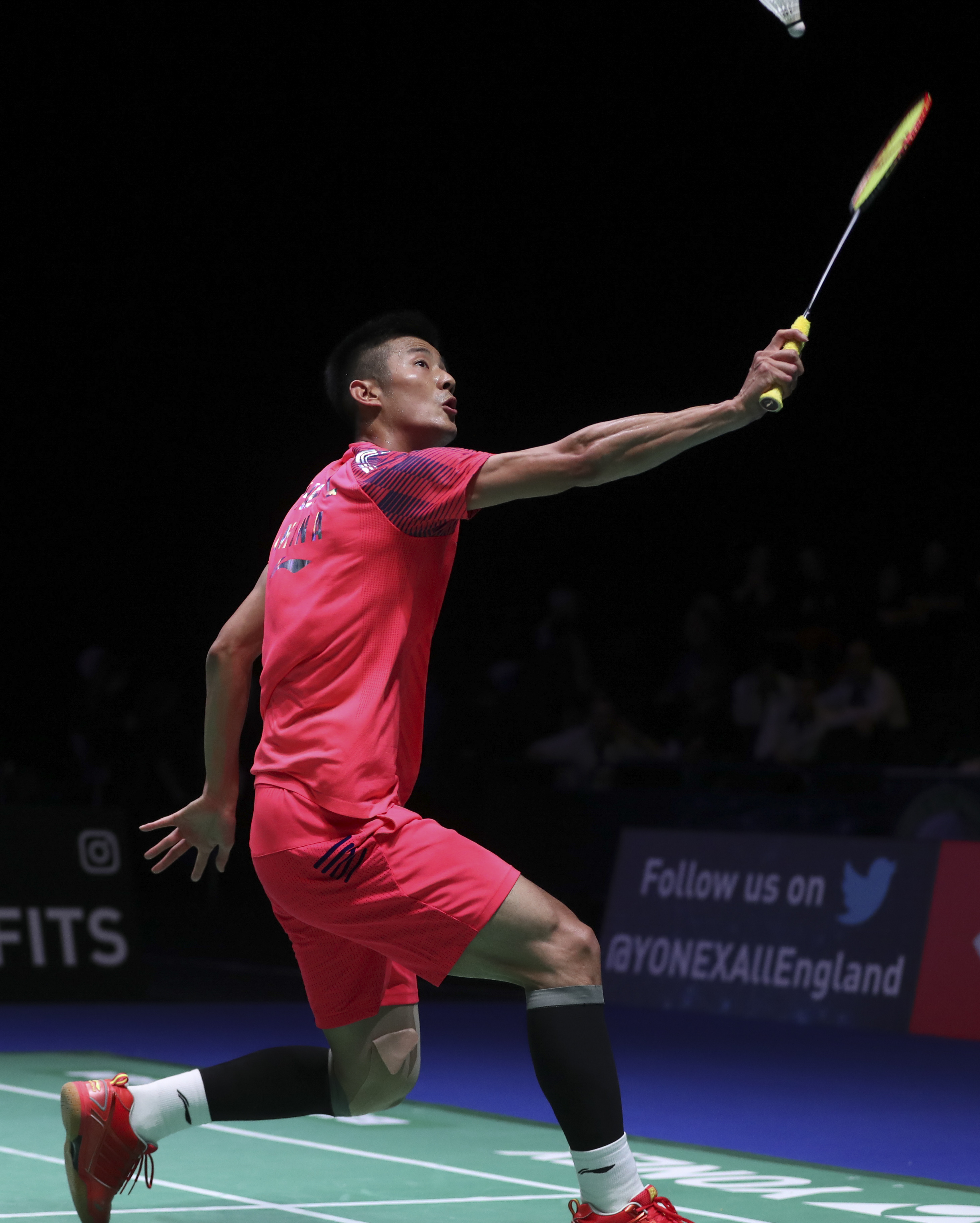 包含日本羽毛球队爆冷印尼羽毛球队，谌龙惊艳世界的词条