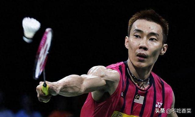 韩国羽毛球队鏖战泰国羽毛球队，李宗伟统治全场的简单介绍