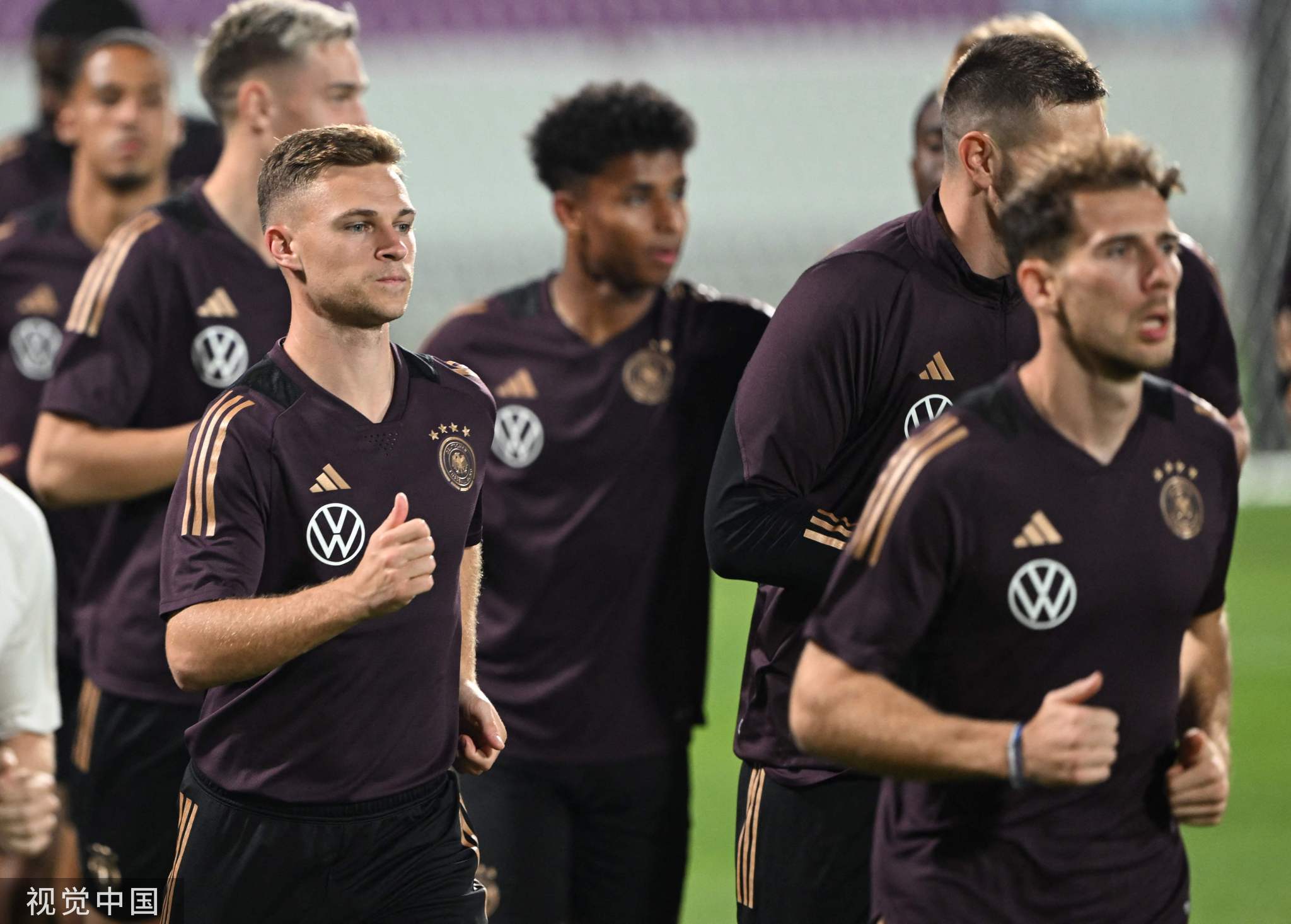 日本队碾压德国队，黄鸭组合状态火热的简单介绍