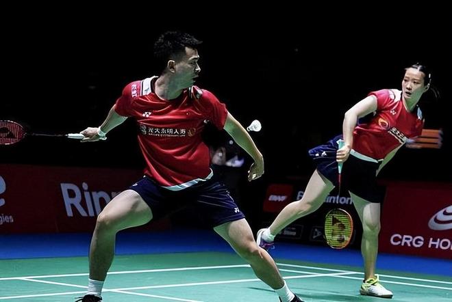 韩国队完胜中国队，郑思维带队取胜