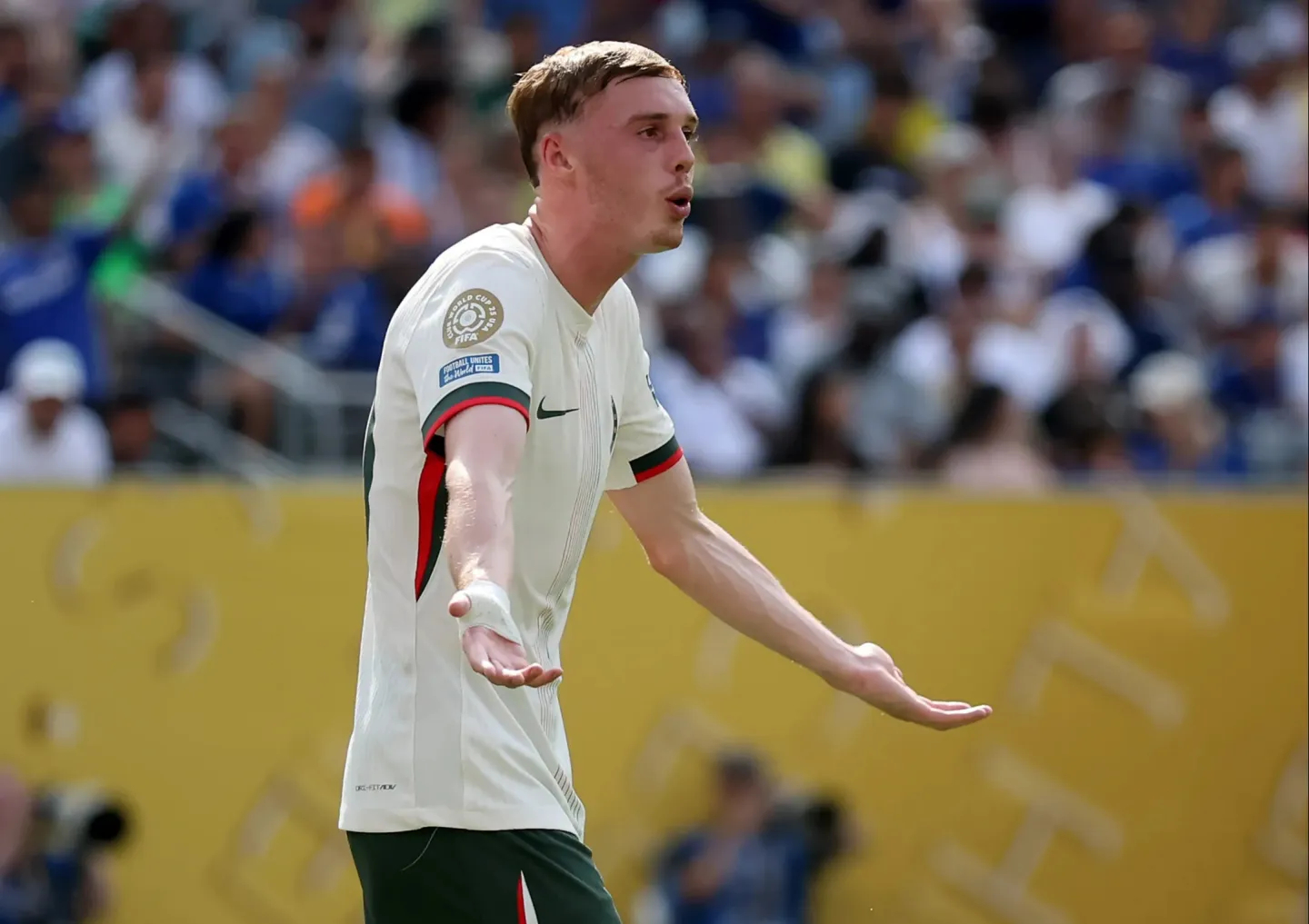 切尔西主场战胜强敌，士气高昂