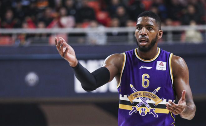 外援率先突破,东部球队领先一步 外援率先突破,东部球队领先一步