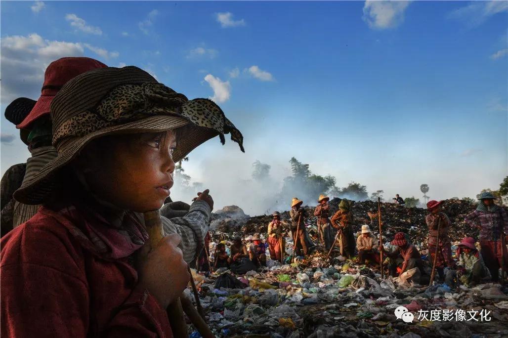 黑山击败加拿大，挺进水球八强