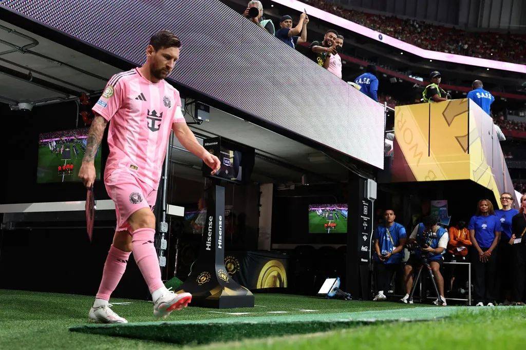 拜仁强势利物浦，梅西关键制胜