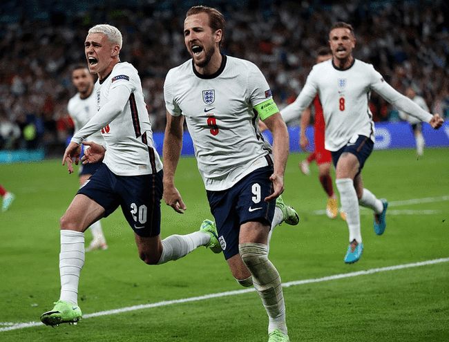 那不勒斯绝杀马赛，凯恩关键制胜的简单介绍