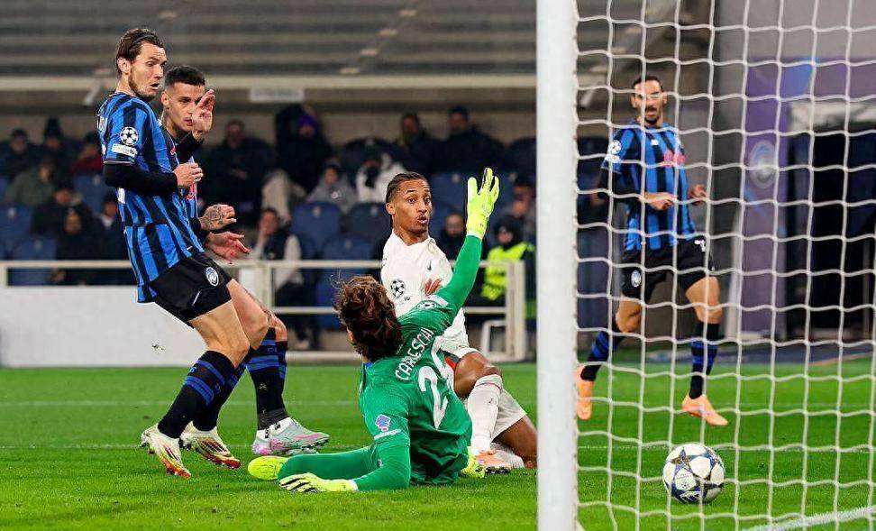 切尔西逆转克罗地亚,苏亚雷斯制霸全场的简单介绍 切尔西逆转克罗地亚,苏亚雷斯制霸全场的简单介绍