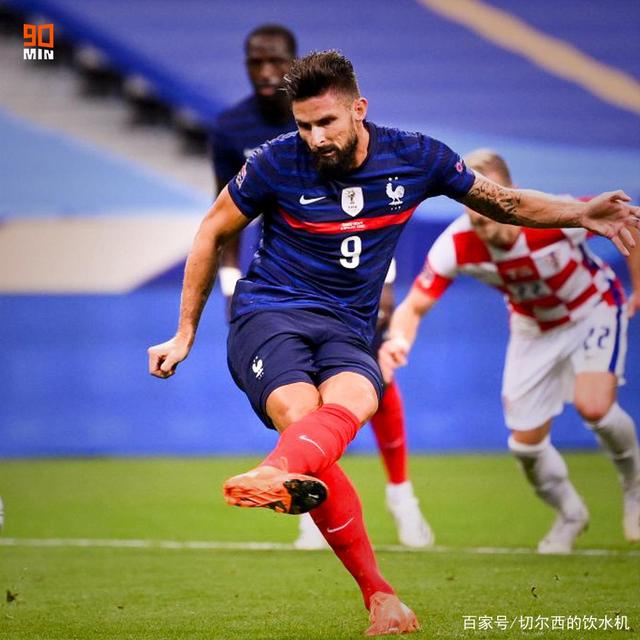 法国队力克泰国队，黄鸭组合扛起全队的简单介绍