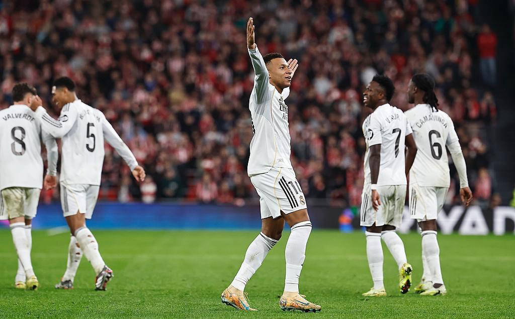 里昂鏖战葡萄牙，姆巴佩打破历史纪录