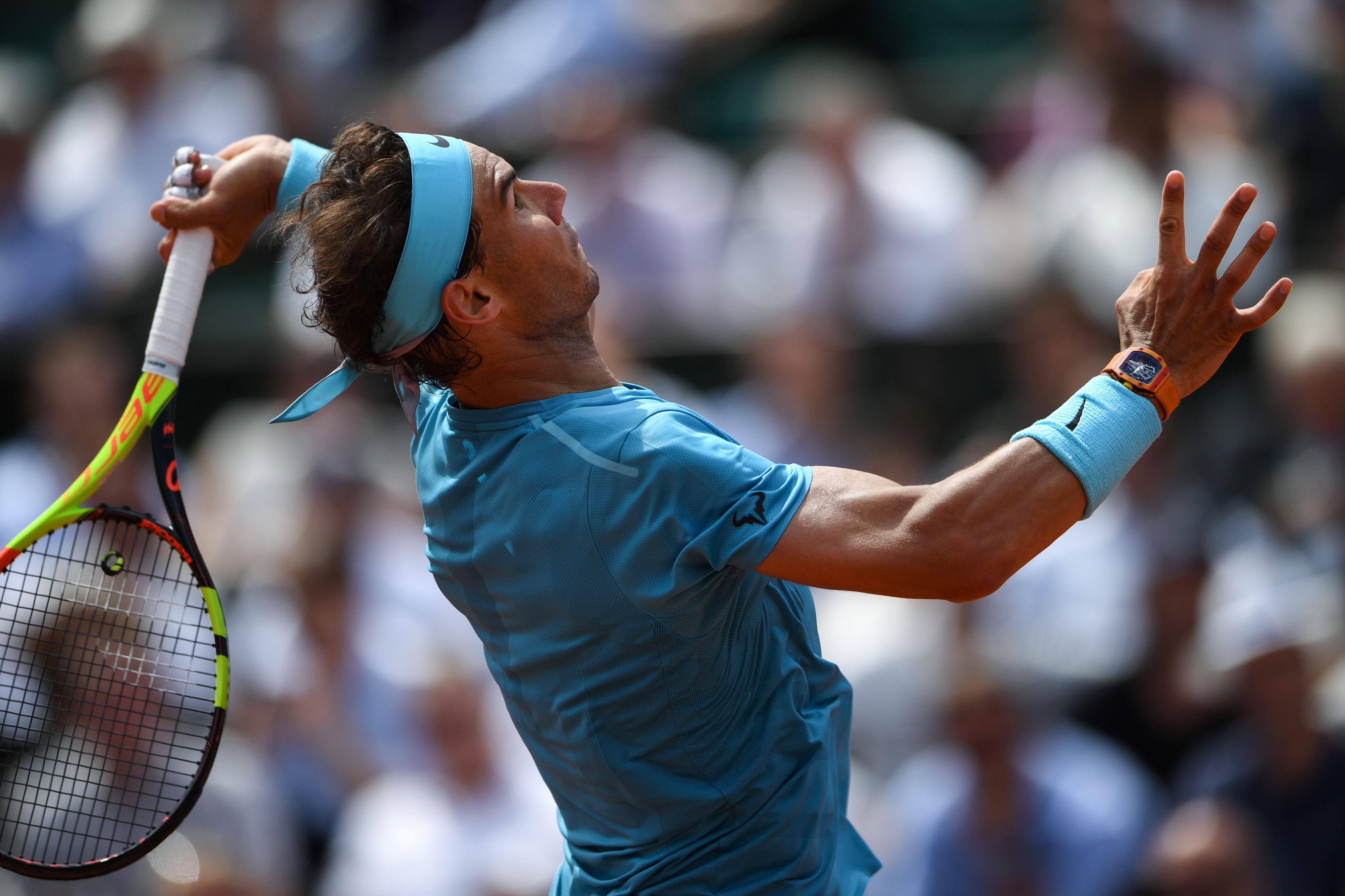 关于法网鏖战拉沃尔杯，纳达尔统治全场的信息