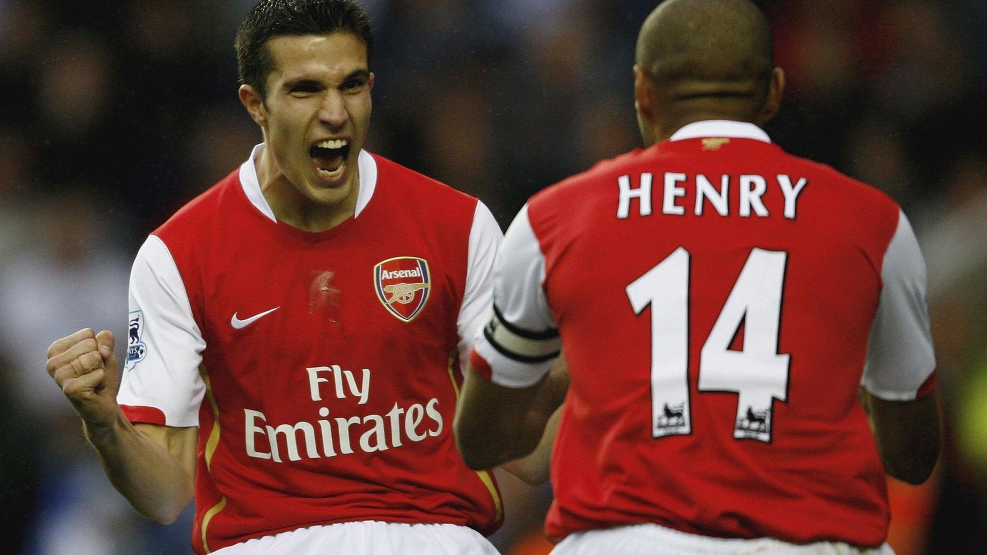 绿茵场上的碾压与乒乓台前的刷新，当葡萄牙铁骑遇上张继科的纪录之夜